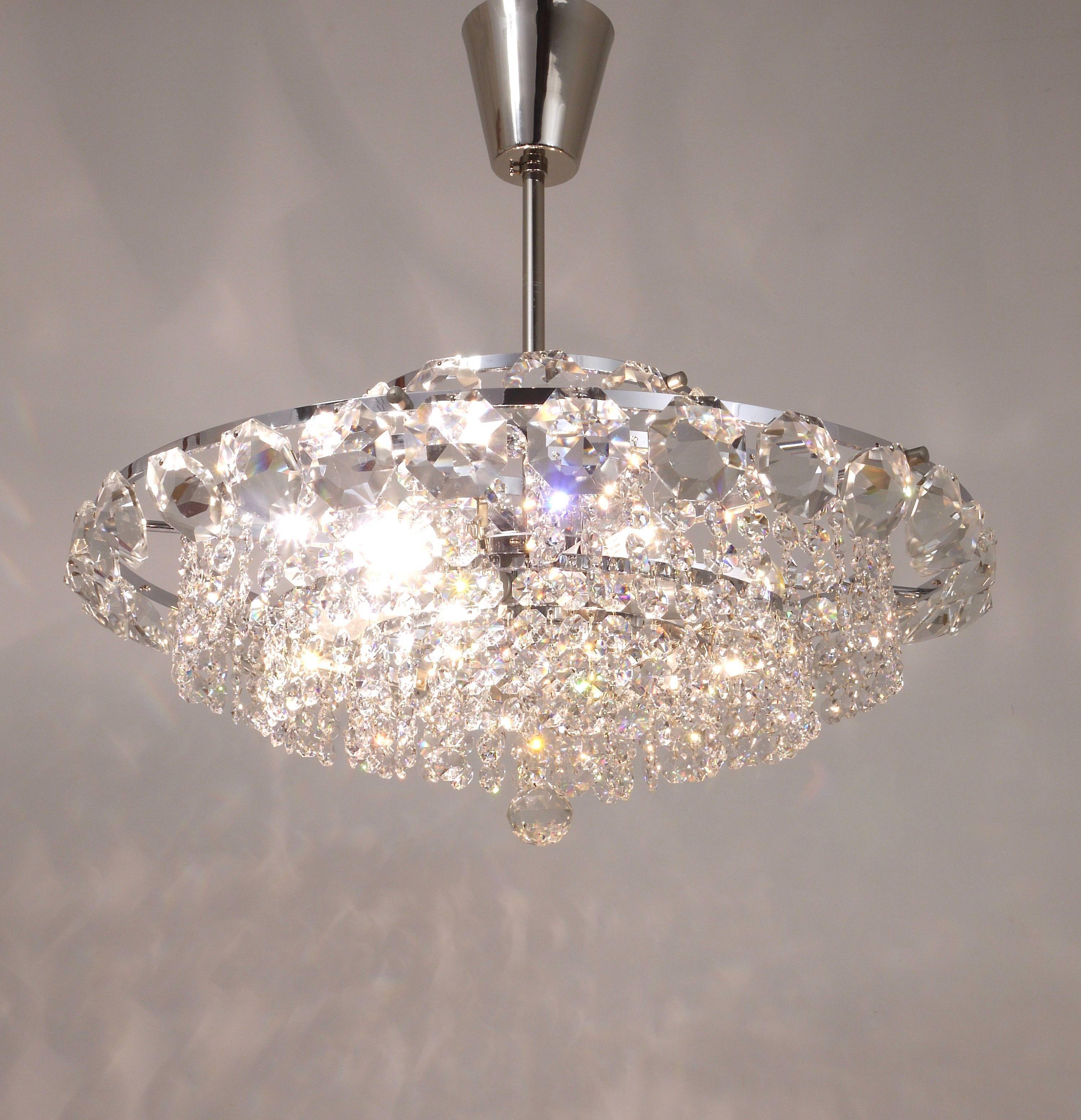 Diamond-cut faceted glass chandelier Bakalowits Vienna, Austria, 1950s
