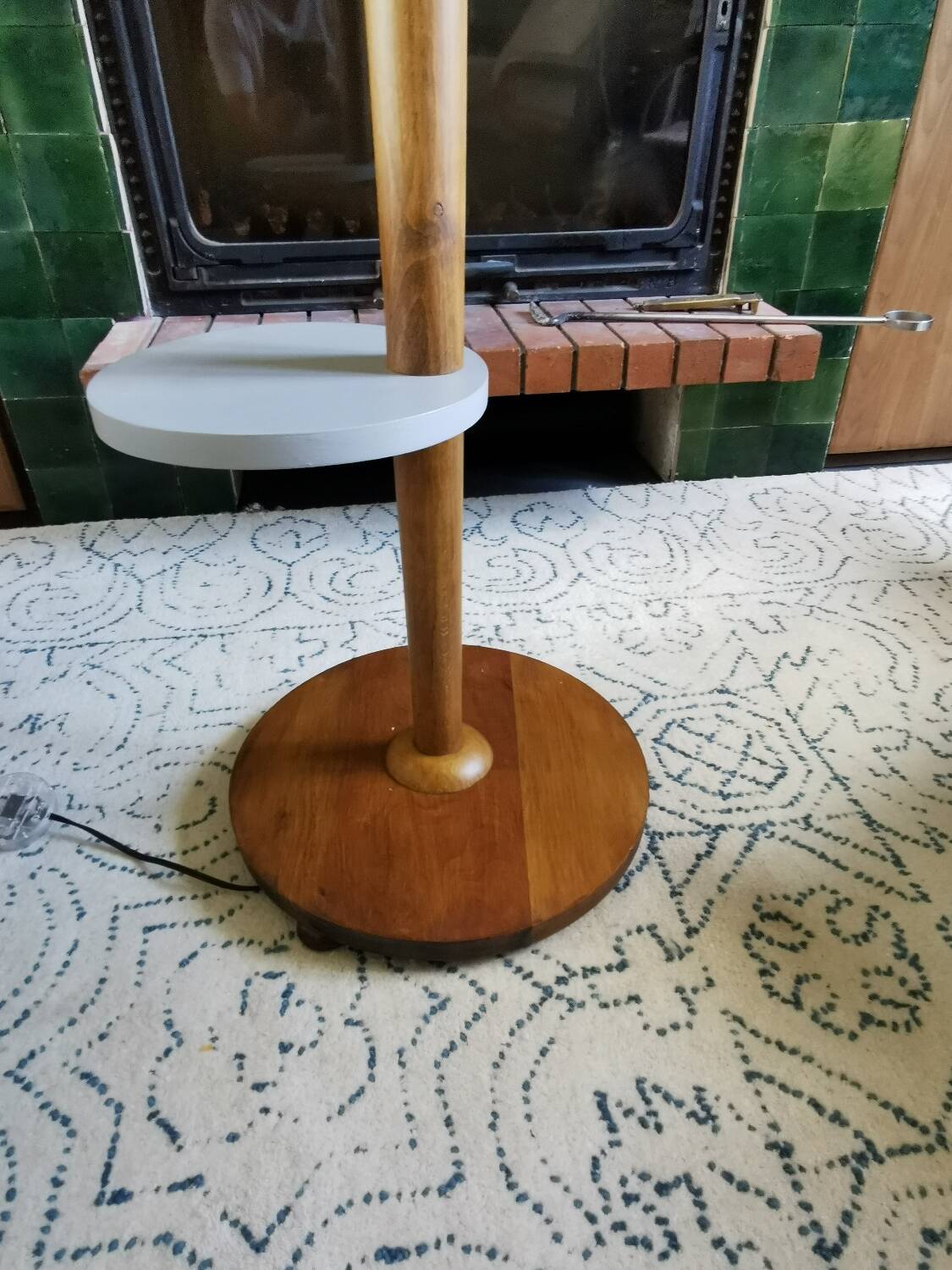 Art deco wooden floor lamp