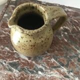 Old sandstone broc