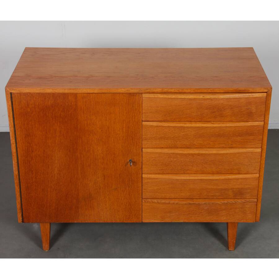 Commode en bois produite par Drevozpracujici podnik, 1960