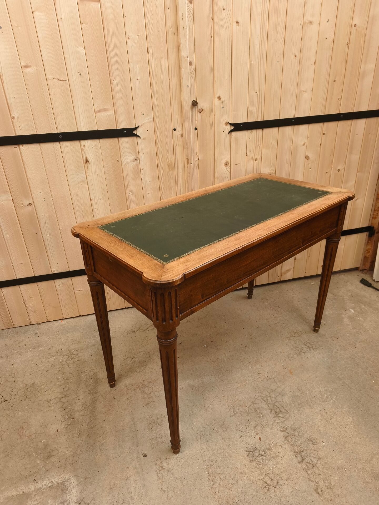 Bureau style directoire en bois massif - XIX ème siècle