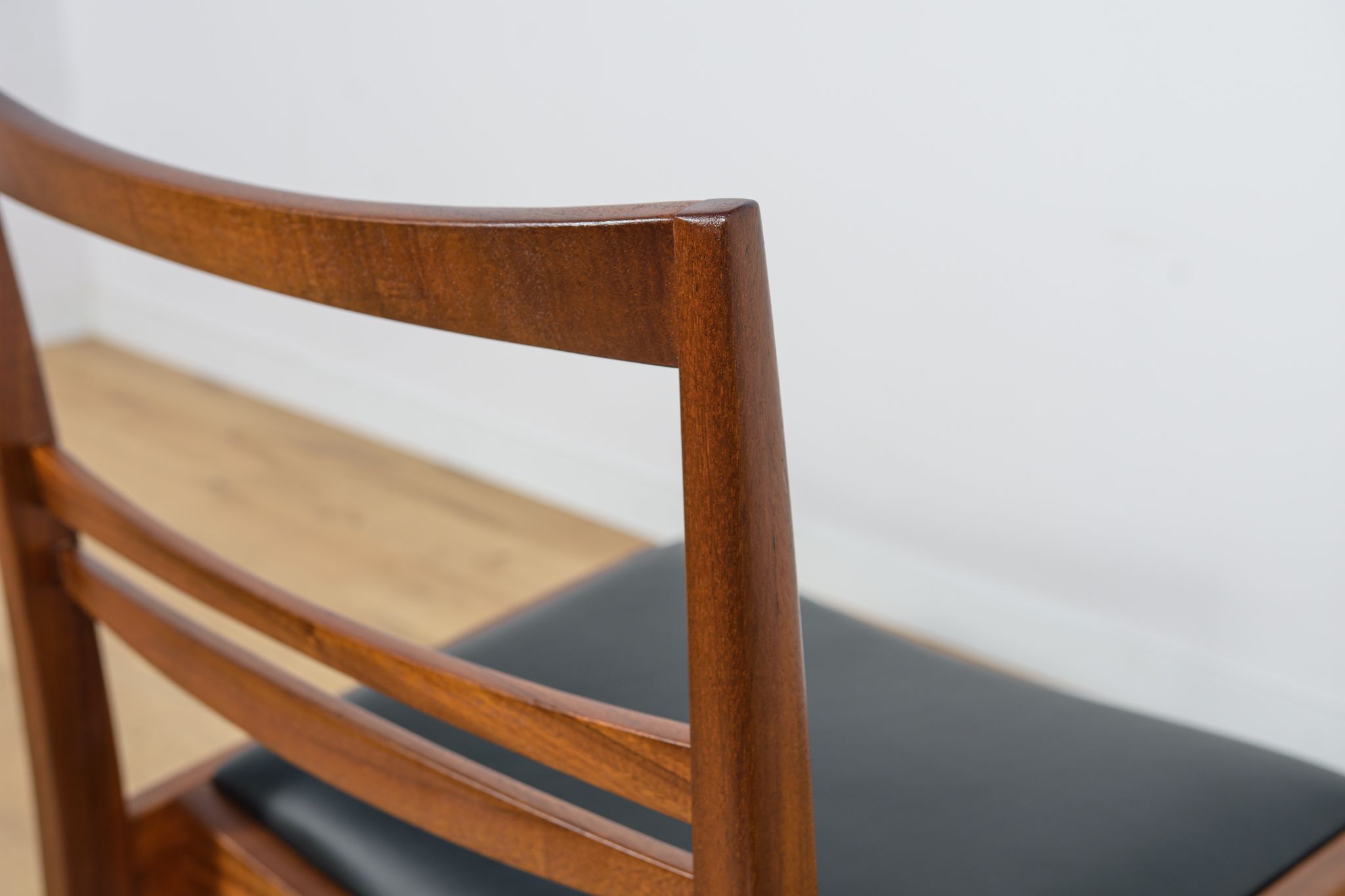 Chaises de salle à manger en teck du milieu du siècle, années 1960, ensemble de 6