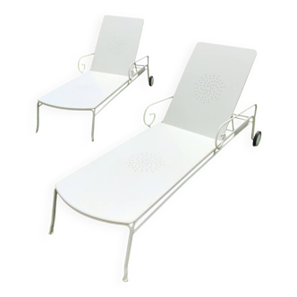 Vintage wrought iron garden lounge chairs