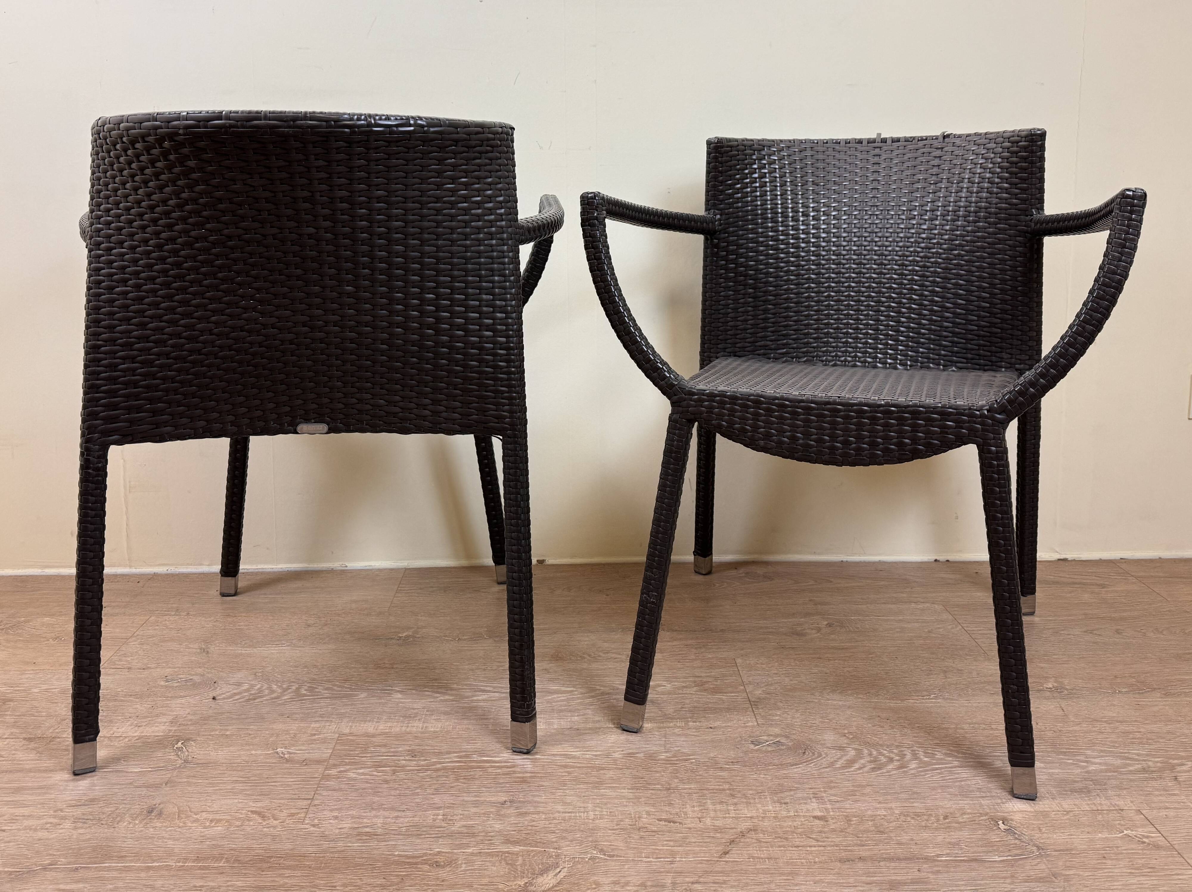 Paire de fauteuils emu modèle nilo design de chiaramonte et marin circa 2000 (encore édités)