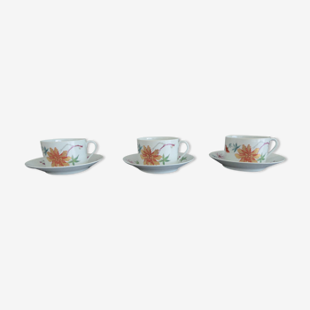 Set of three porcelain lunches