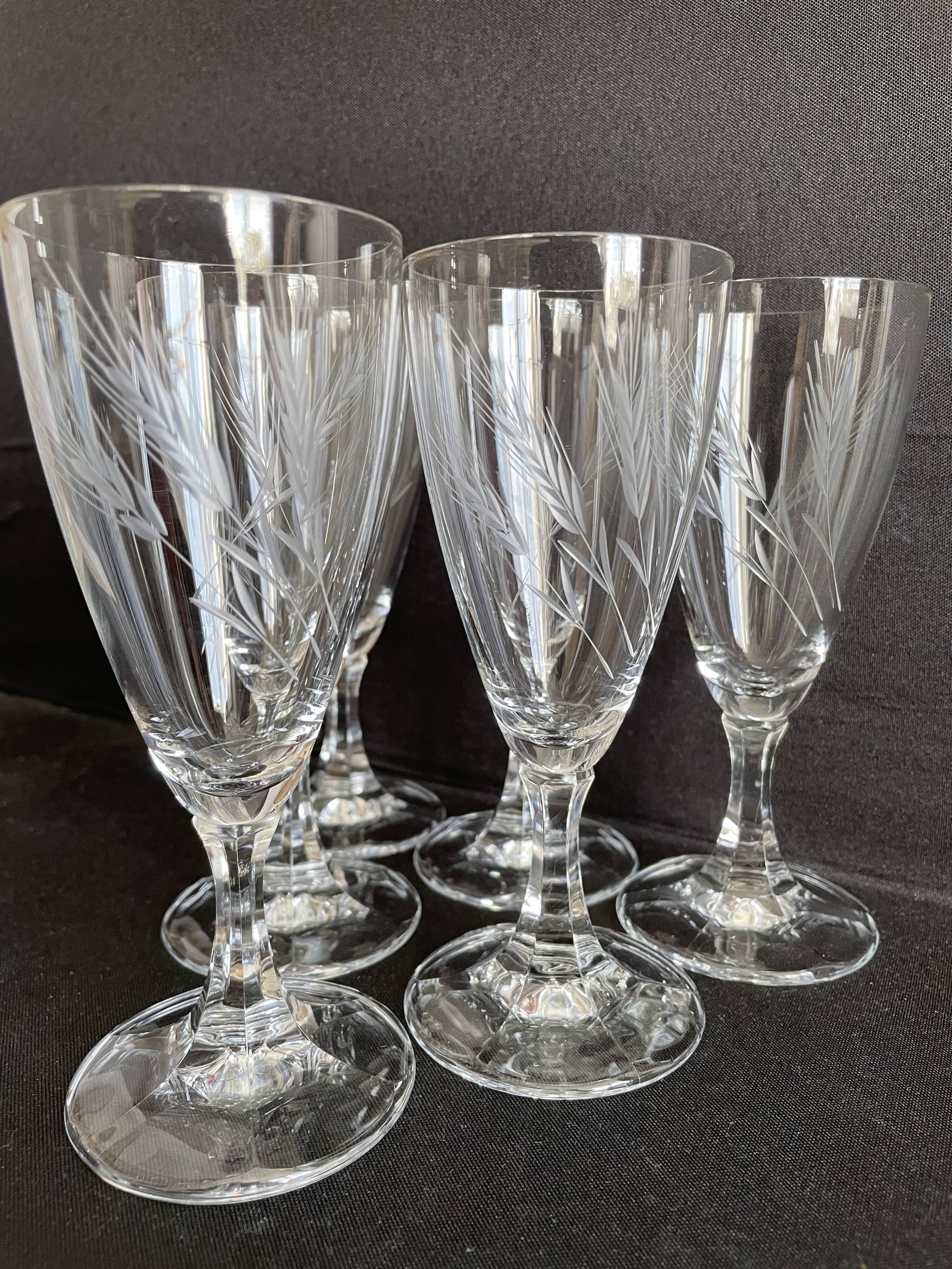 Champagne flutes in cut crystal