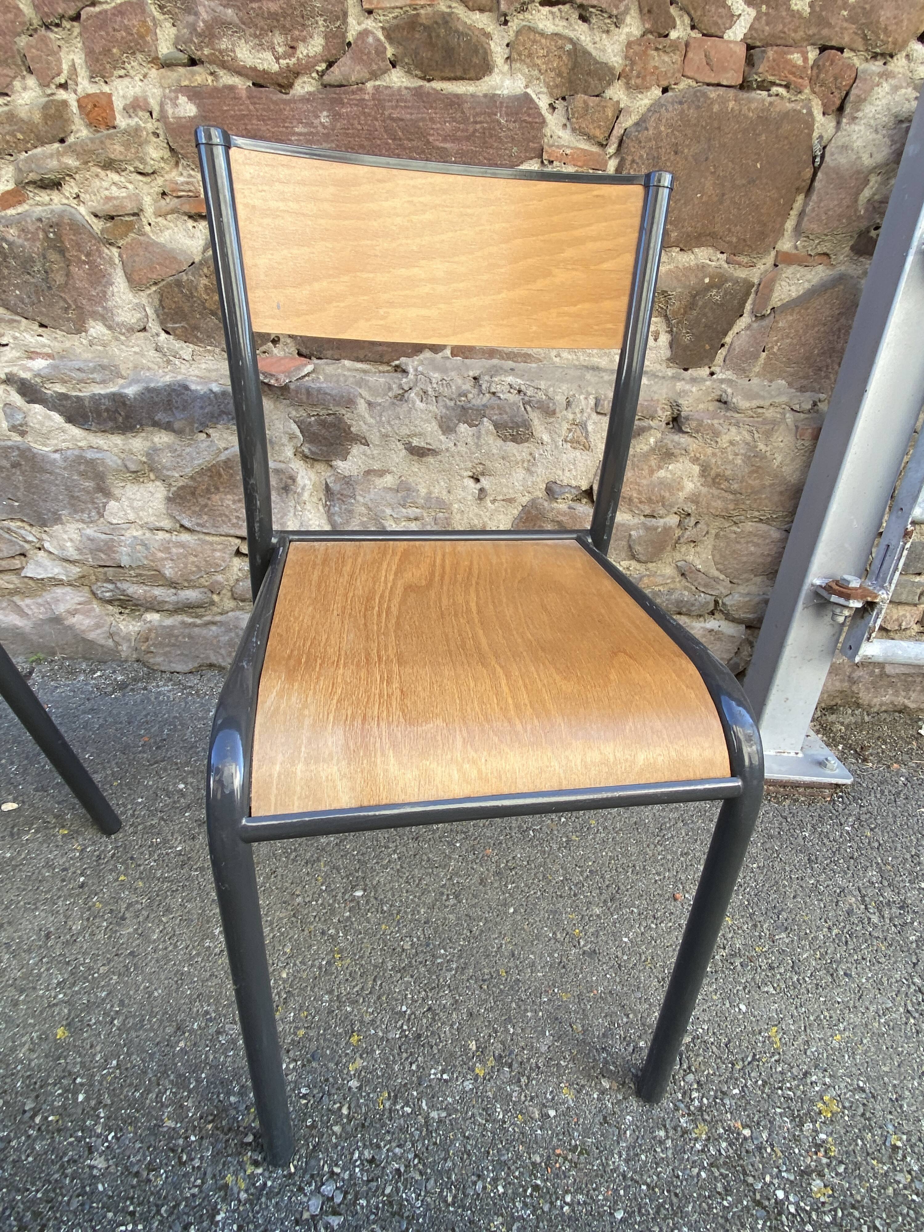 Lot de 8 chaises industrielles école  vintage collectivités mullca delagrav
