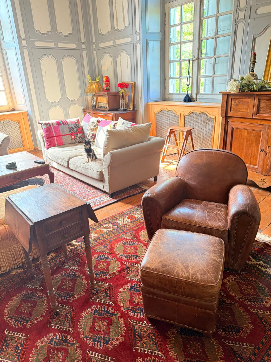 Club chair + footrest