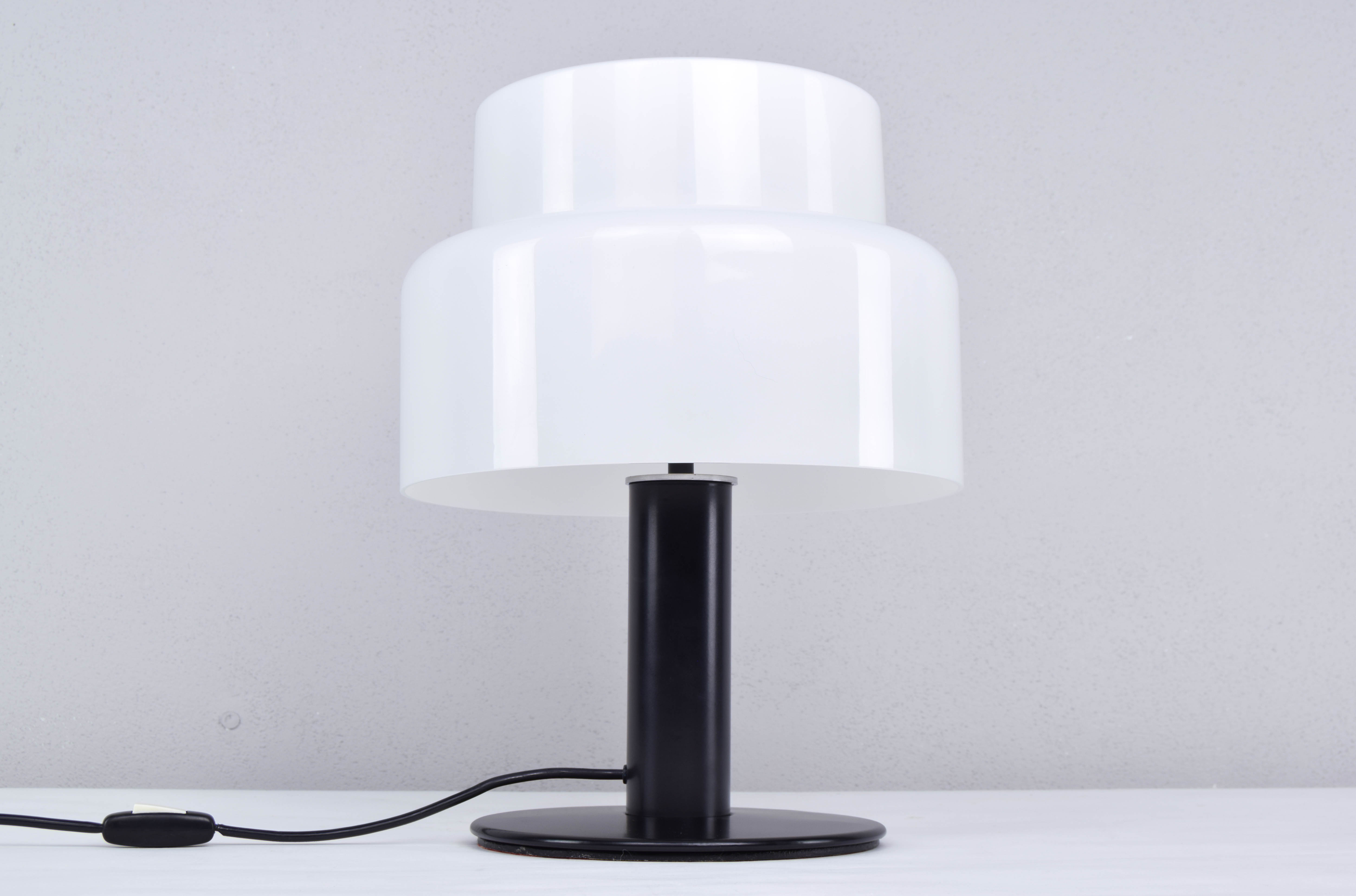 Codialpo Mid-Century Modern Black and White Lucite Seta Table Lamp, Spain, 1970