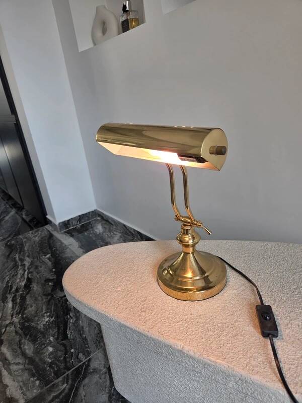 Vintage gold Art Deco banker lamp