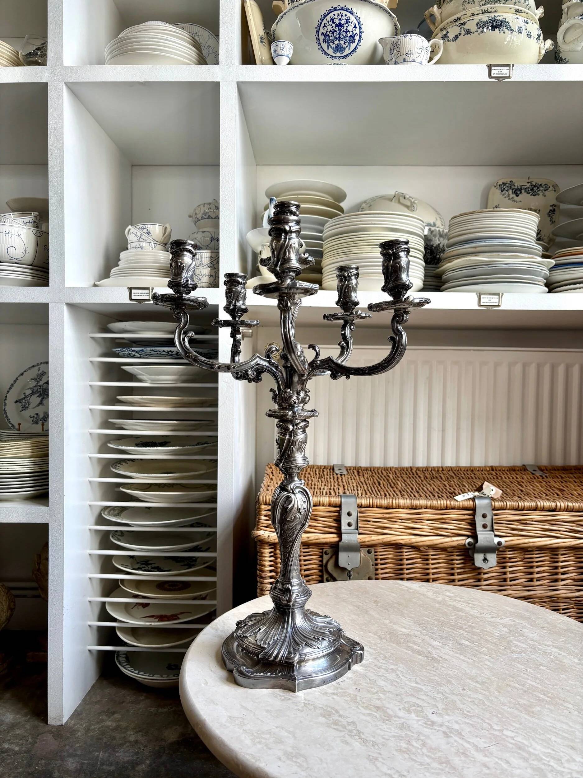 Flambeau, 6-light chandelier by Christofle in silver-plated metal, late 19th century.