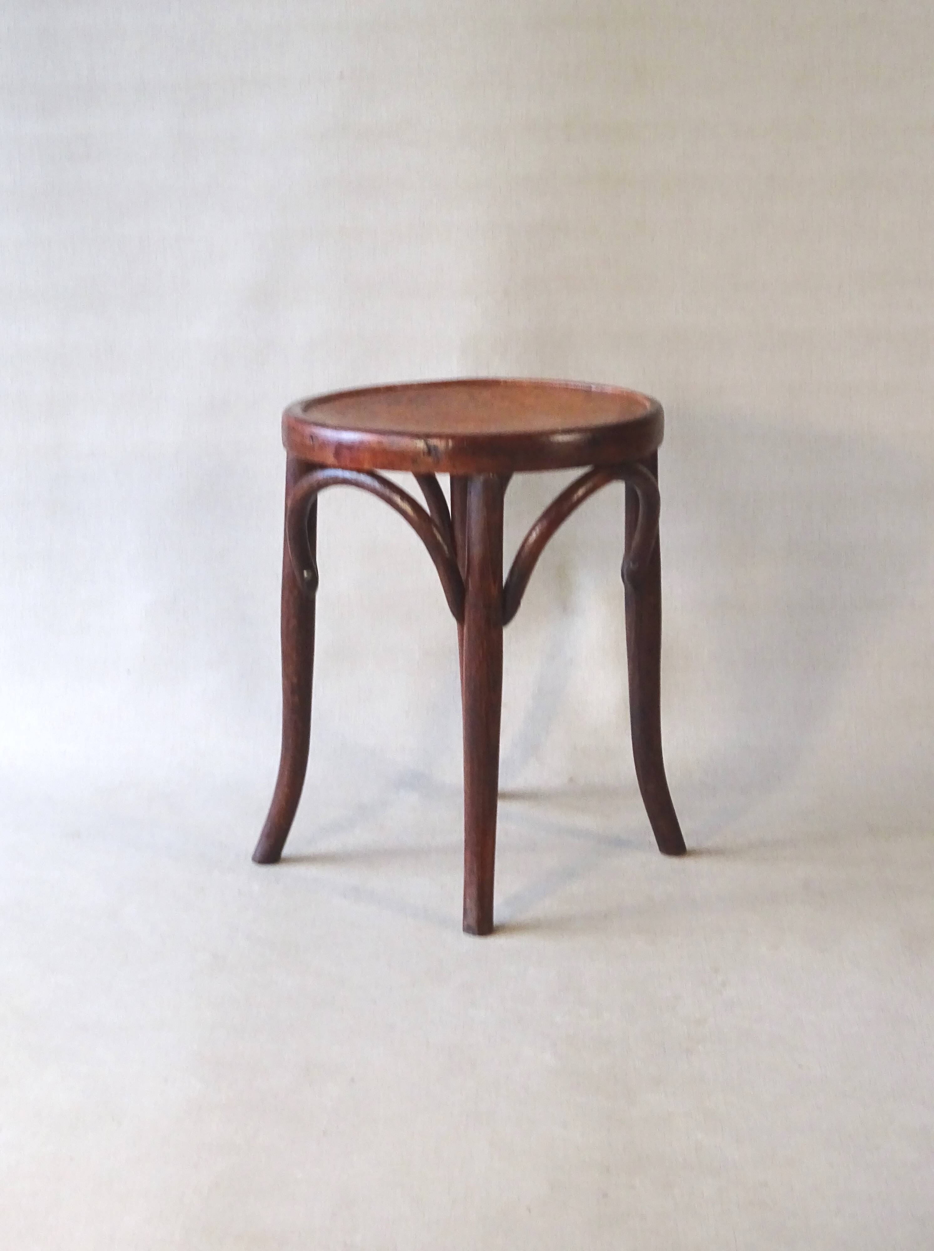 Tabouret bistrot bois-courbé 1920