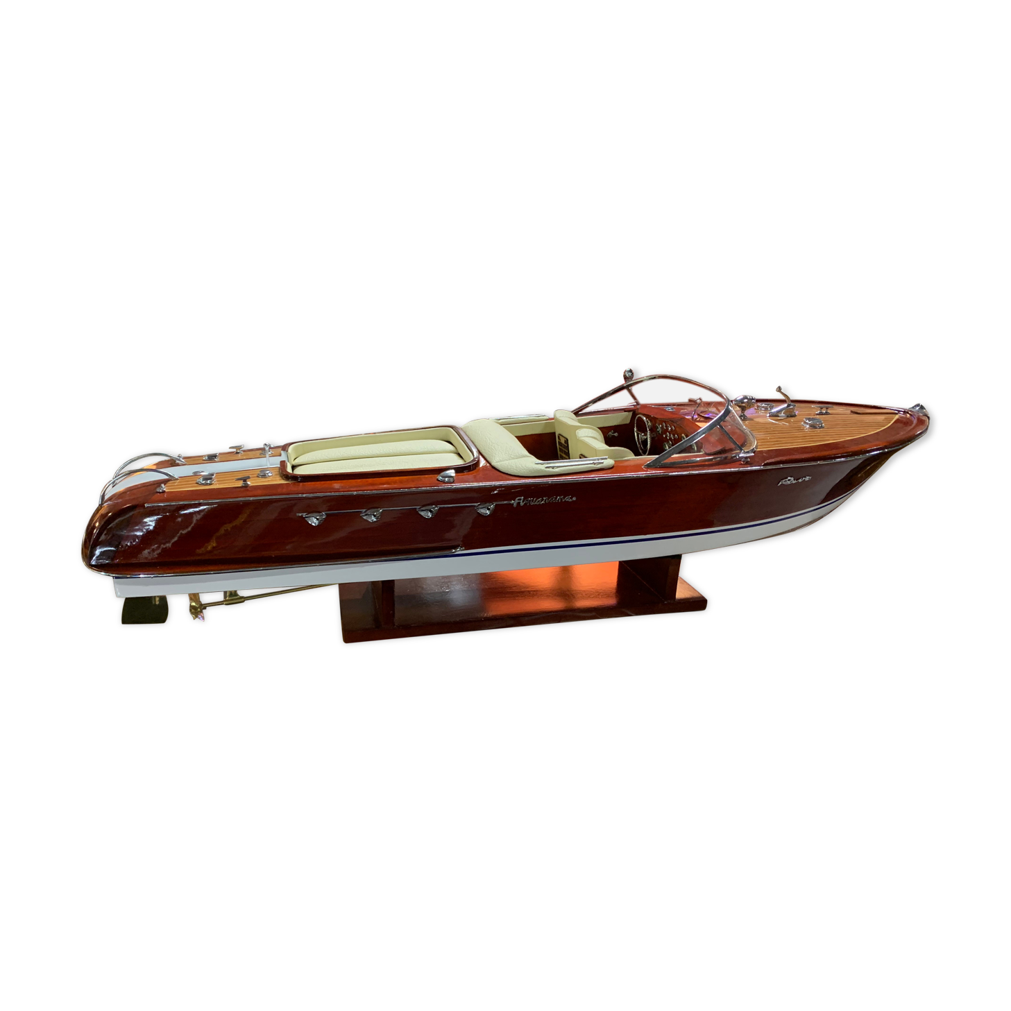 Model boat riva Aquarama