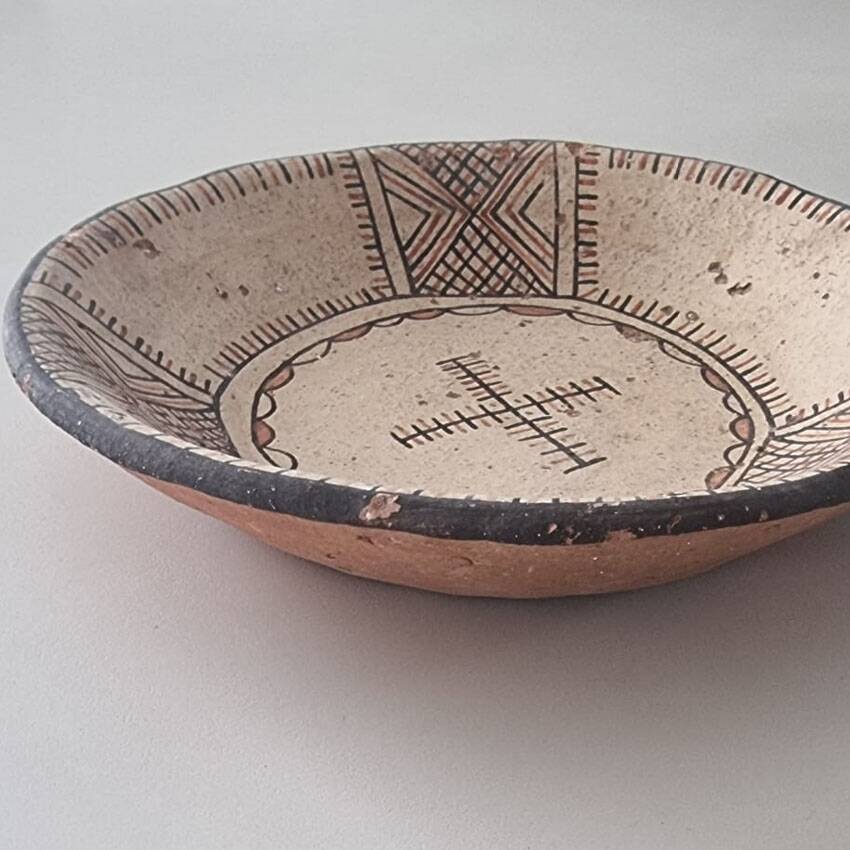 Old Rif pottery salad bowl