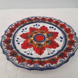 Decorative ceramic plate