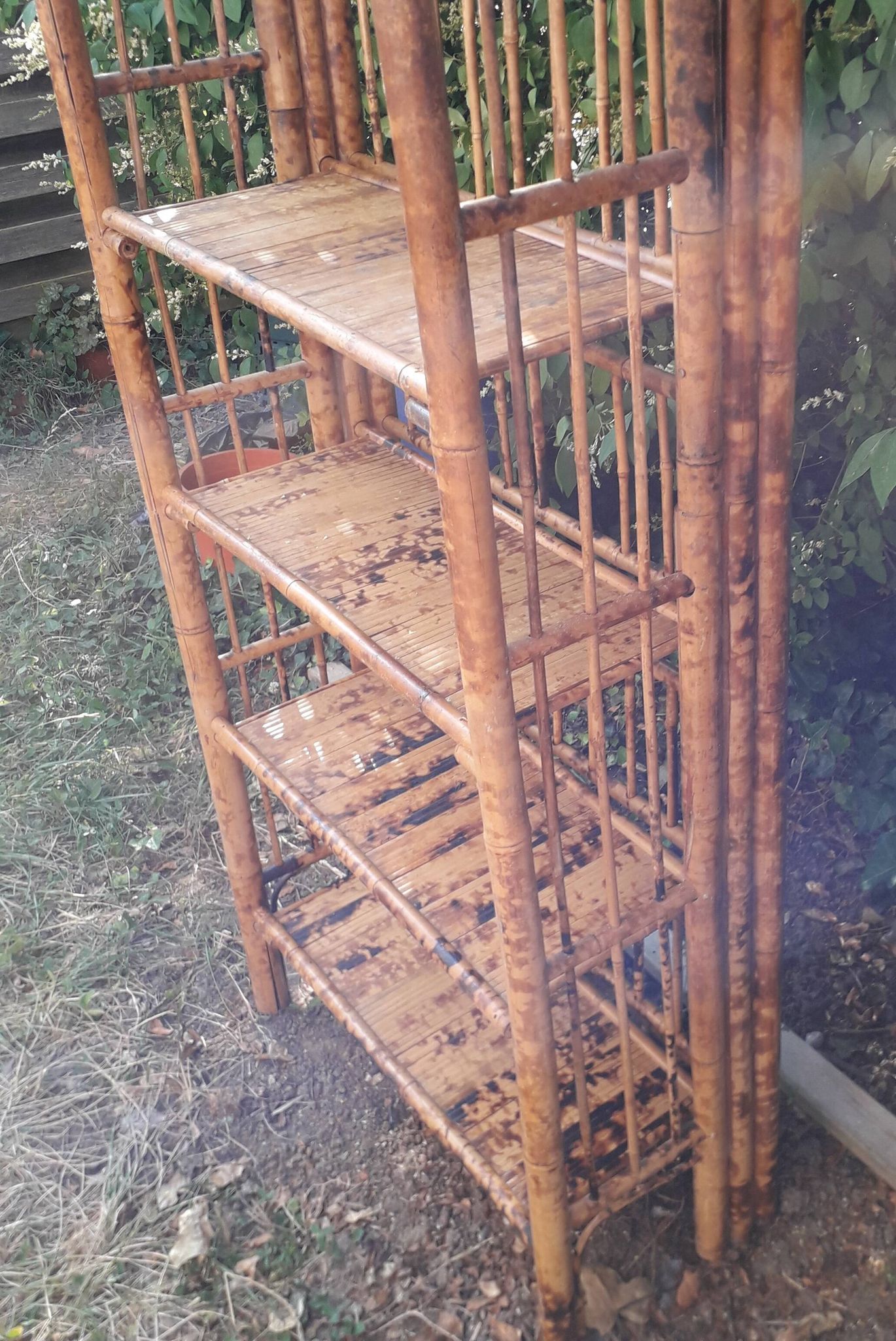 Etagère bambou pliable