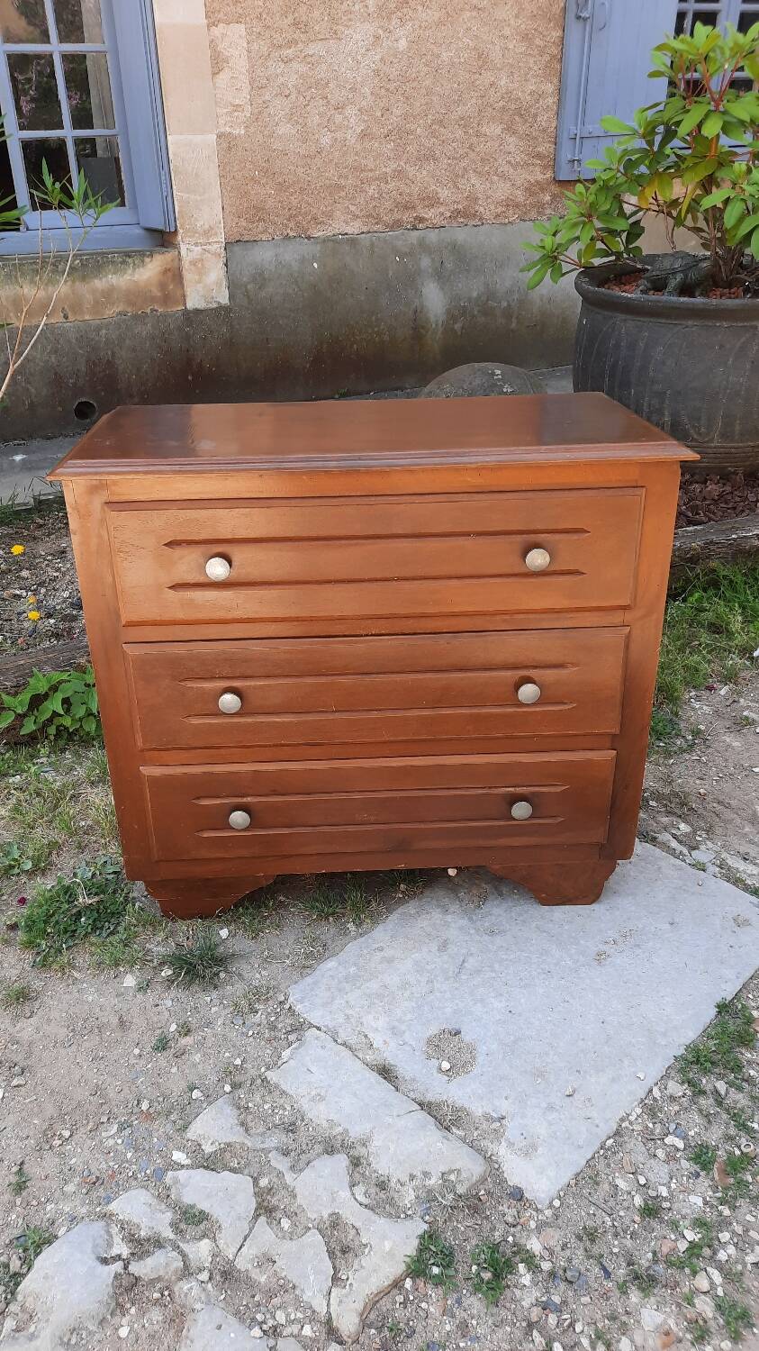 Vintage chest of drawers