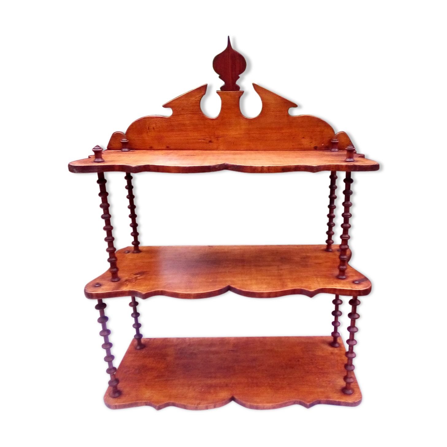 Wooden coil shelf