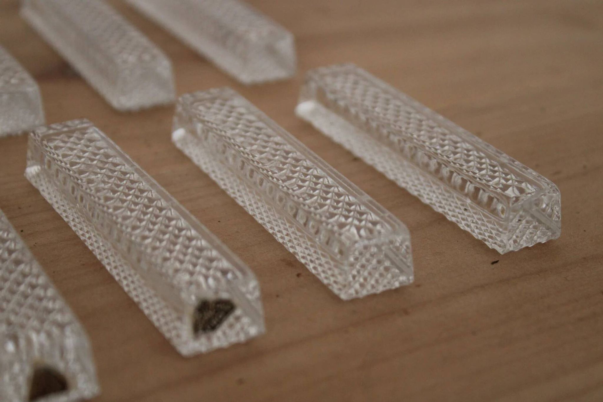 Set of 12 vintage cut lead crystal knife rests – Antique box
