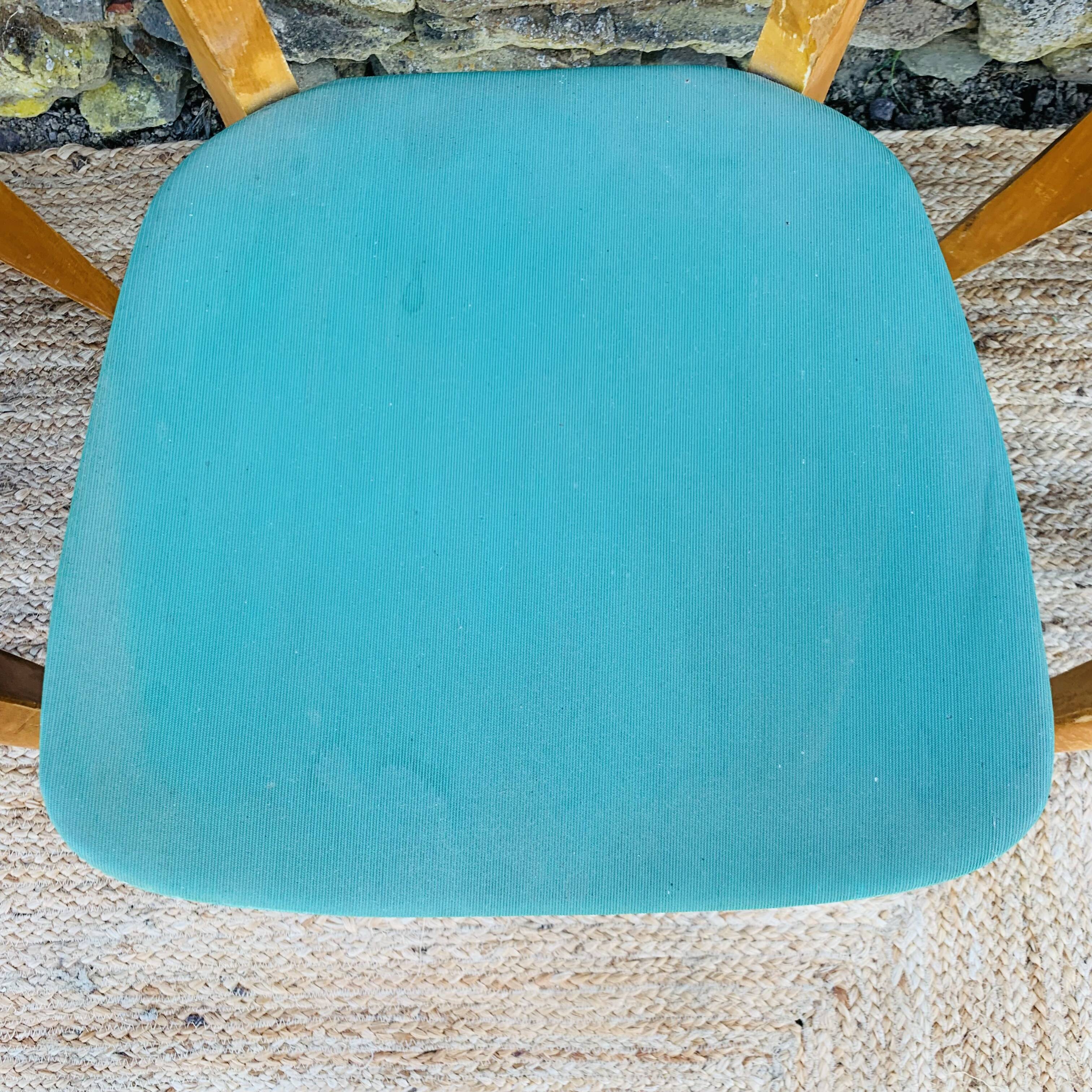 Set of 4 vinyl and wood chairs