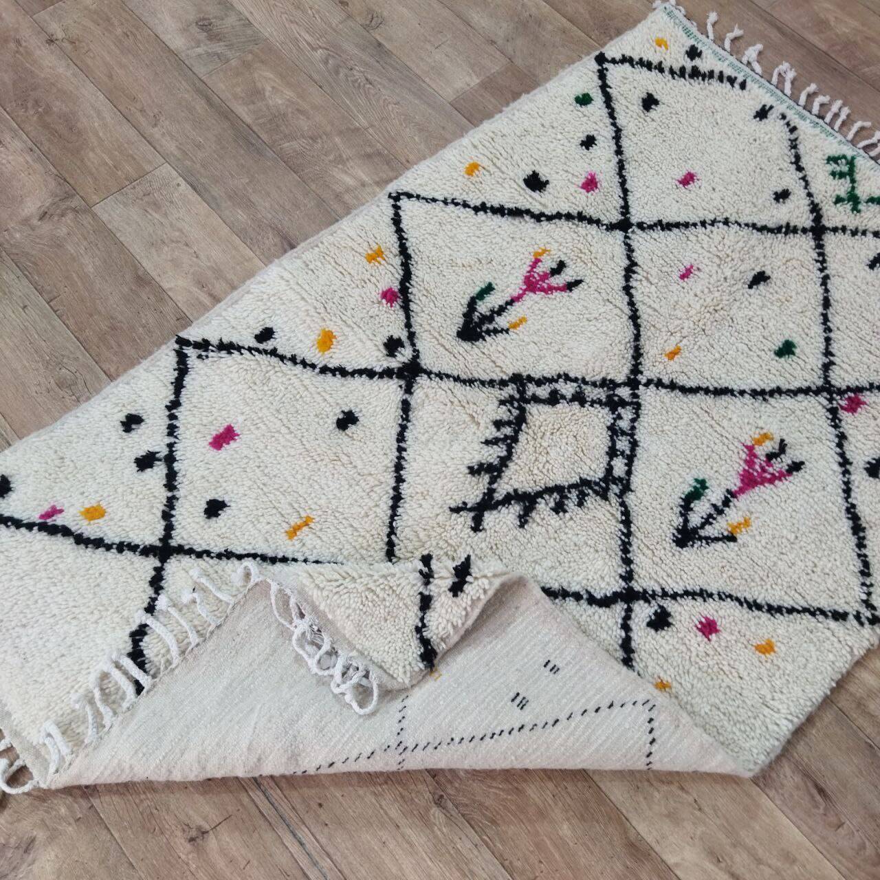 Tapis berbère laine fait main 172x110 cm
