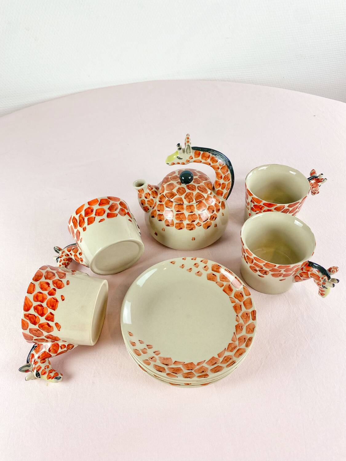 Vintage Giraffe service