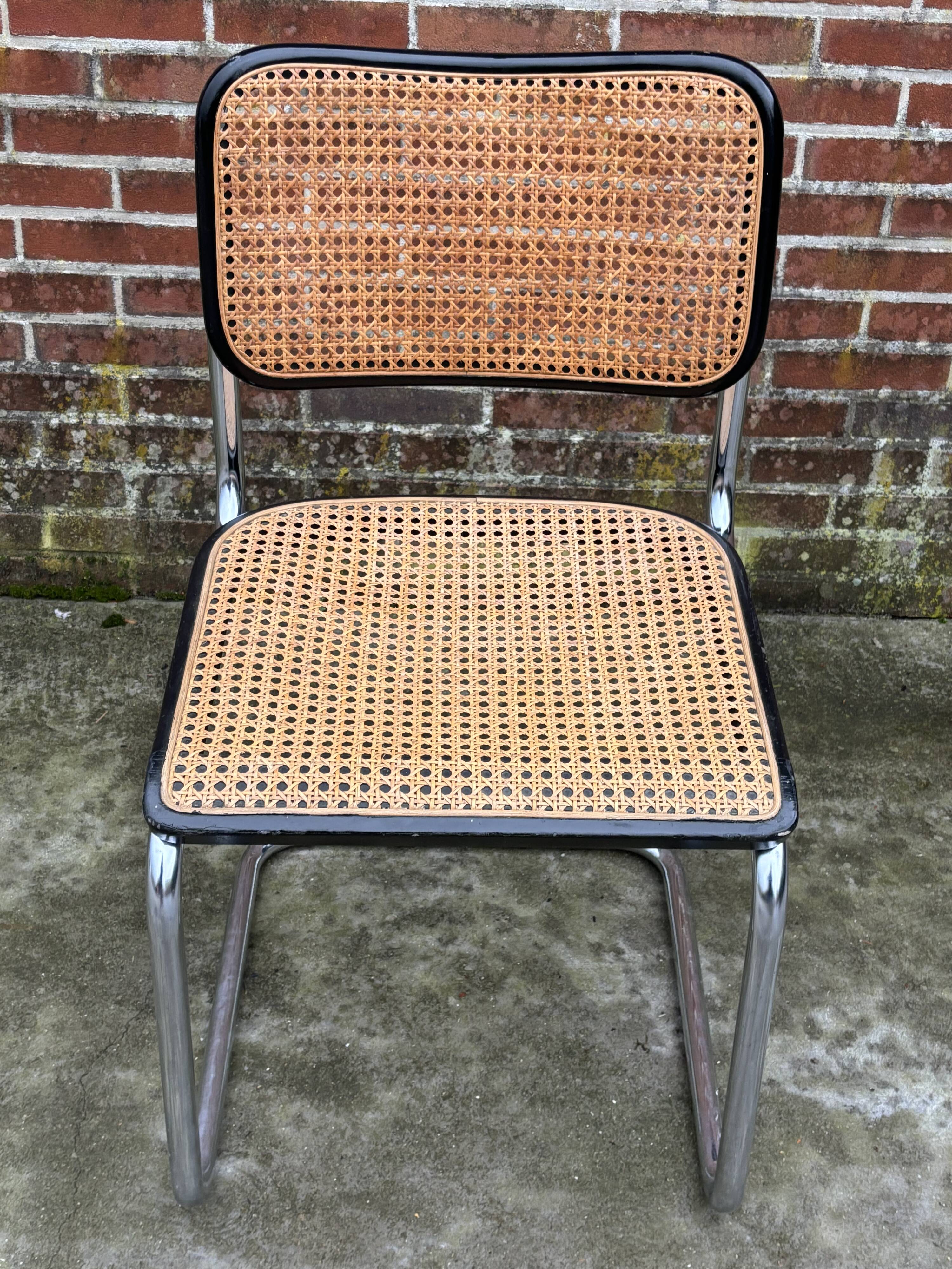 Cesca chair b32 model in chrome and black