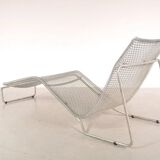 1997s “Ruffian” chaise longue by Niall O’Flynn for ‘t Spectrum, Netherlands