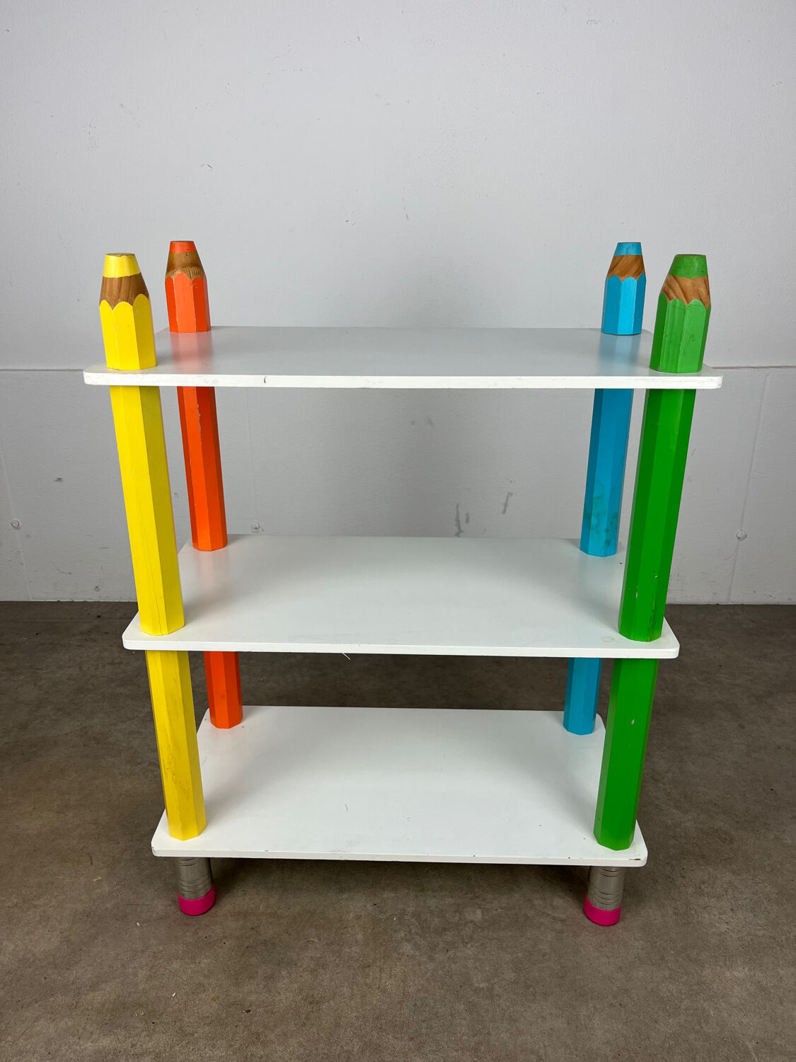 Pencil shelf, child style Pierre Sala
