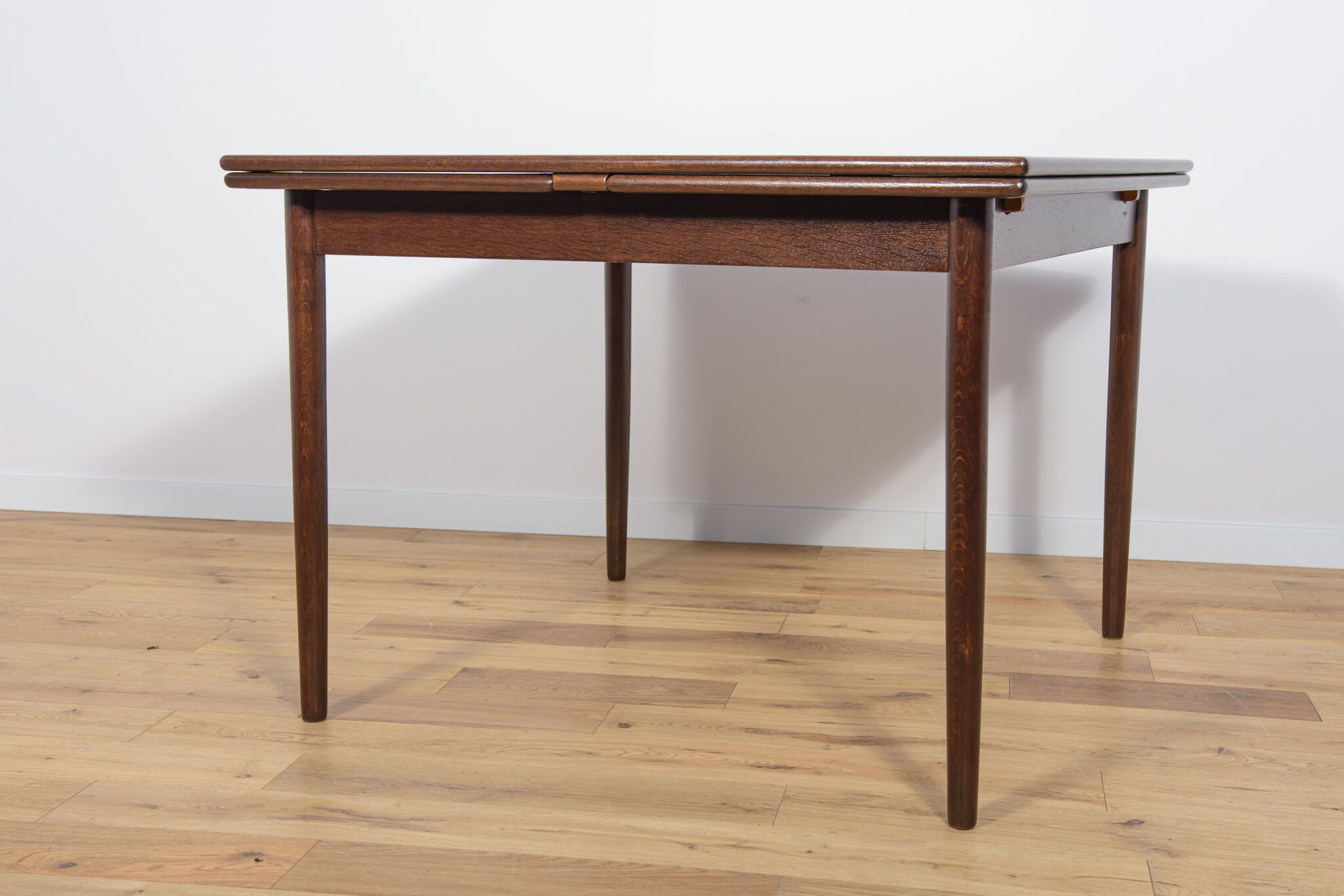Danish Oak Extendable Dining Table, 1960s
