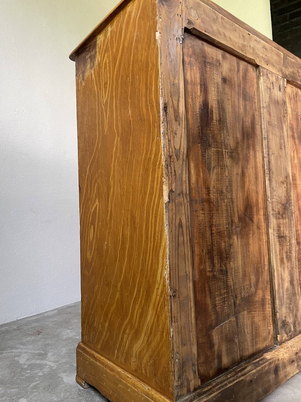 Two-body grocery cabinet, 1900