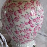 Lampe ancienne en porcelaine