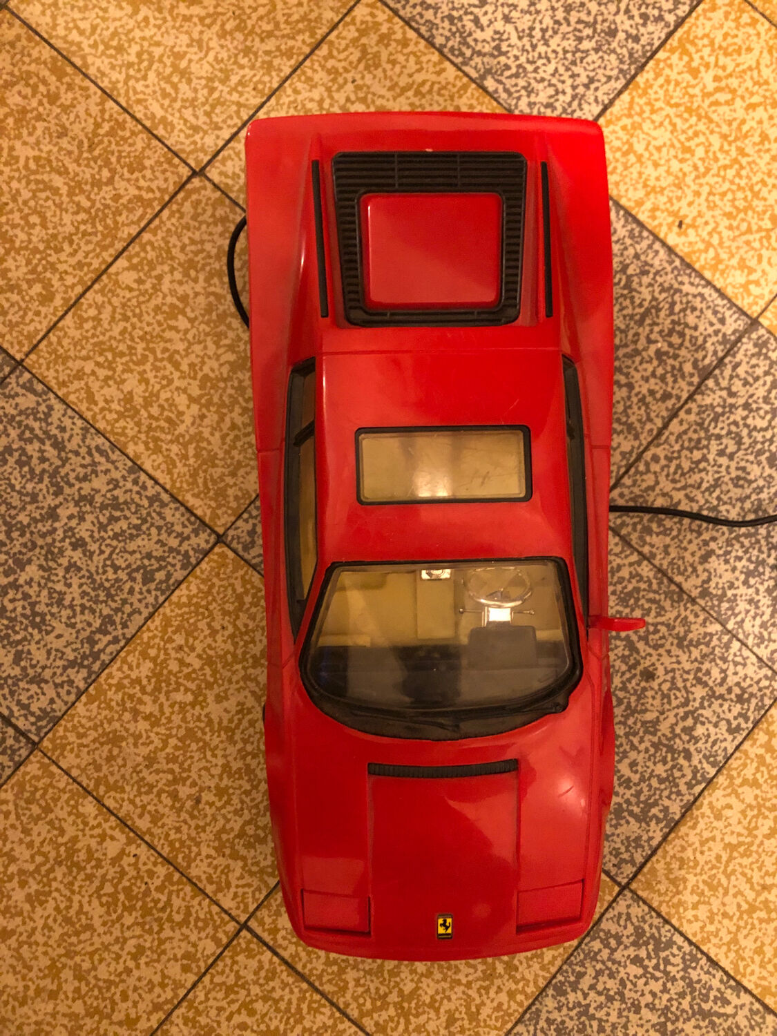 Vintage Ferrari F40 remote control car