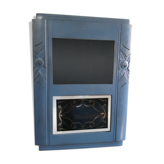 1 old clock transformed into a redesigned toilet cabinet