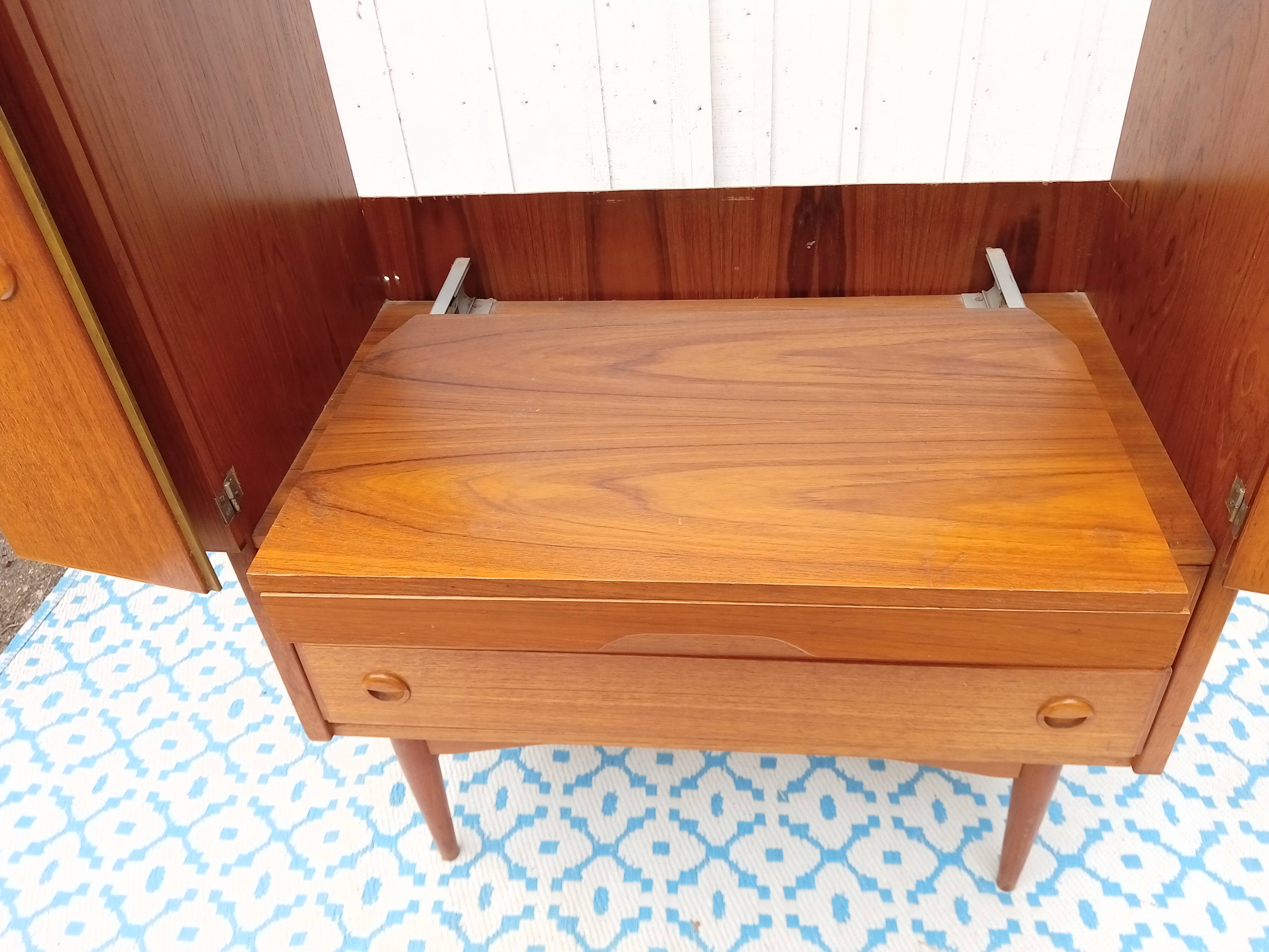 Scandinavian TV cabinet