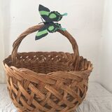 Former twisted wicker basket