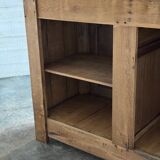 Trade counter