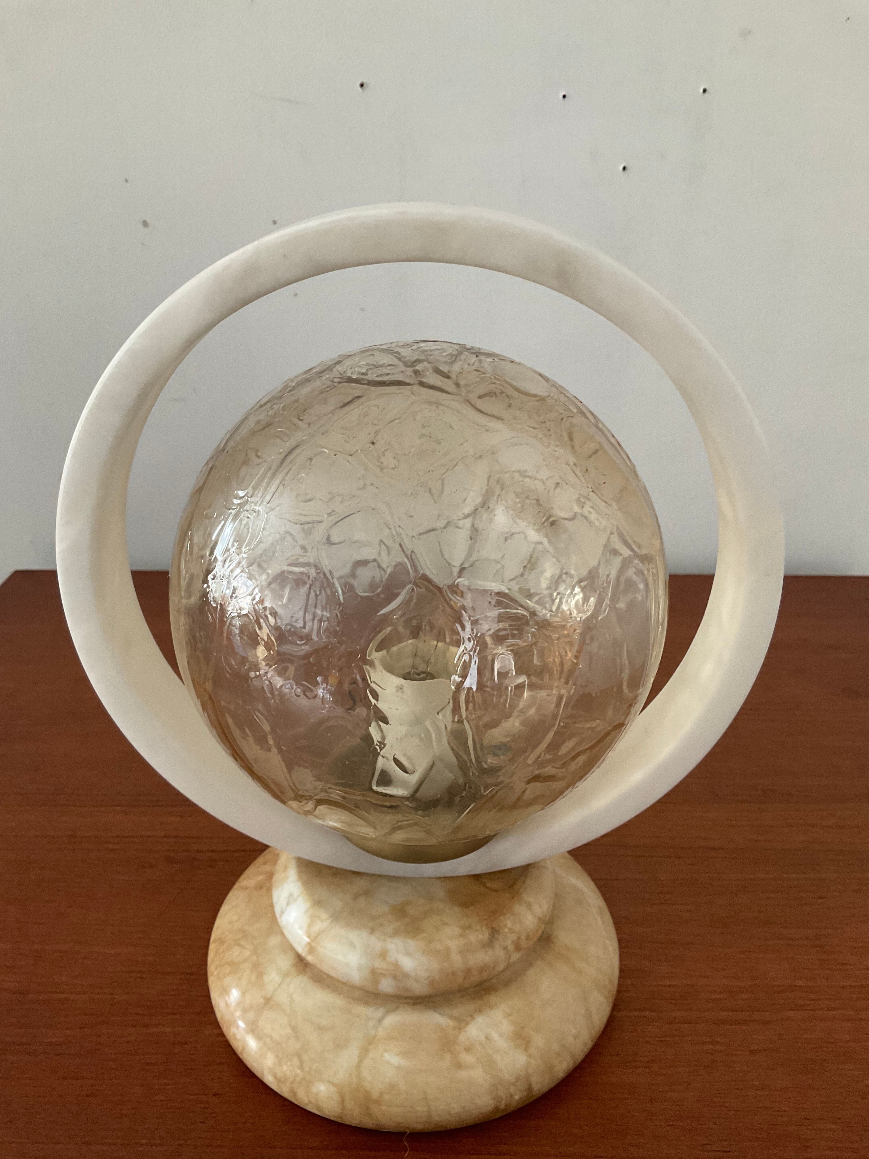 Art Deco lamp in marble and glass