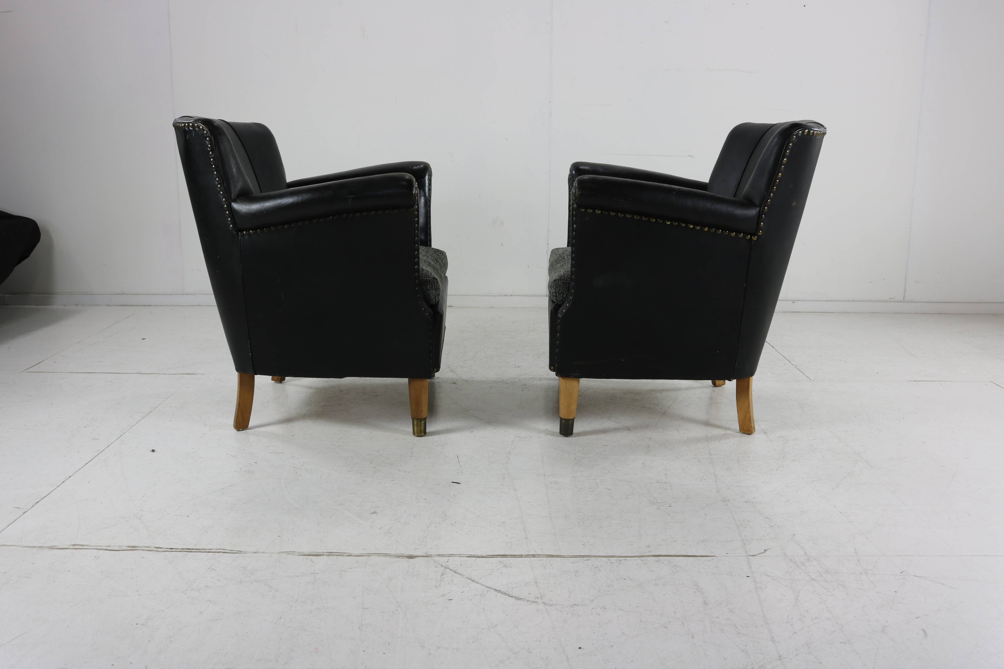 Set of two Danish design leather club chairs