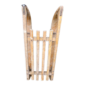 Luge ancienne en bois