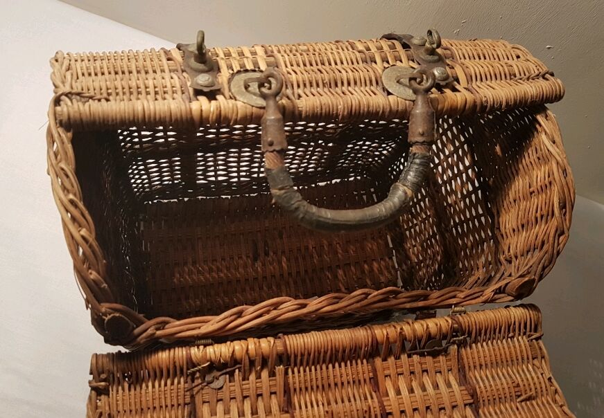 Panier ancien