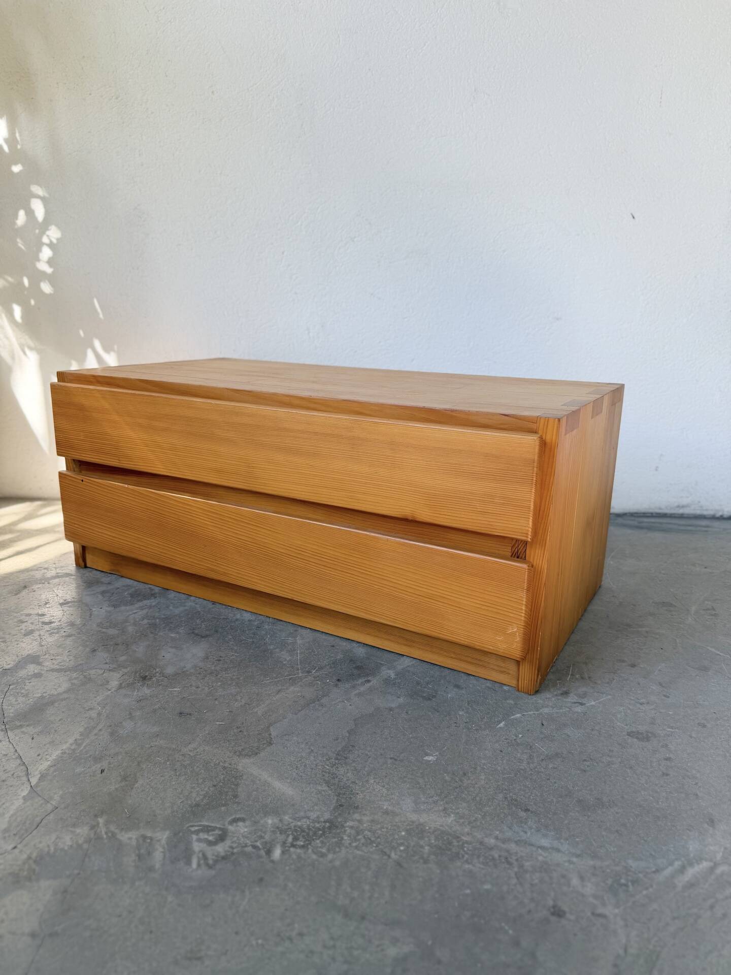 Bedside cabinet pine Maison Regain