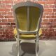 Lot d'un fauteuil et d'une chaise