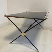 Coffee tabl