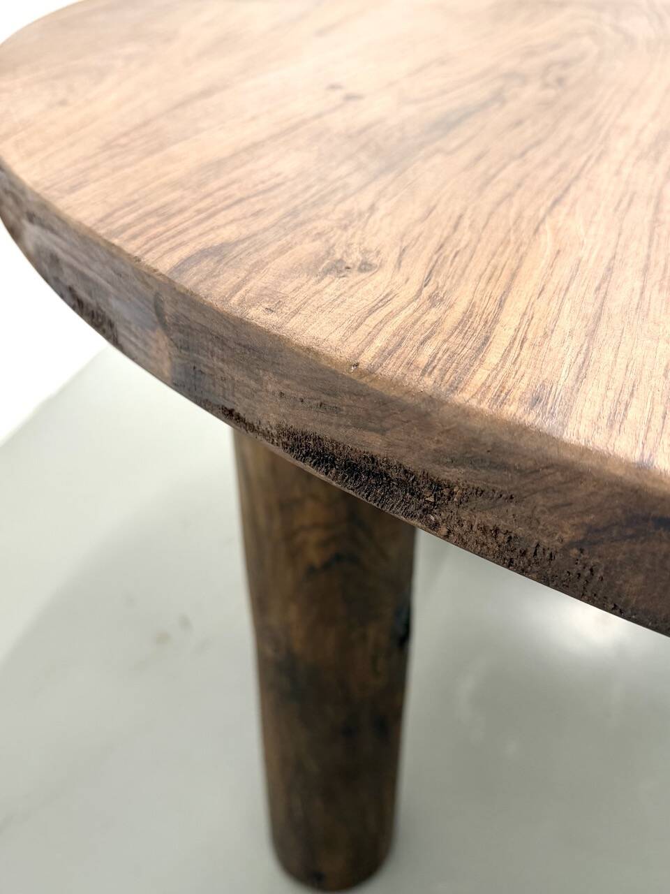 Table ronde années 50 constructiviste noyer