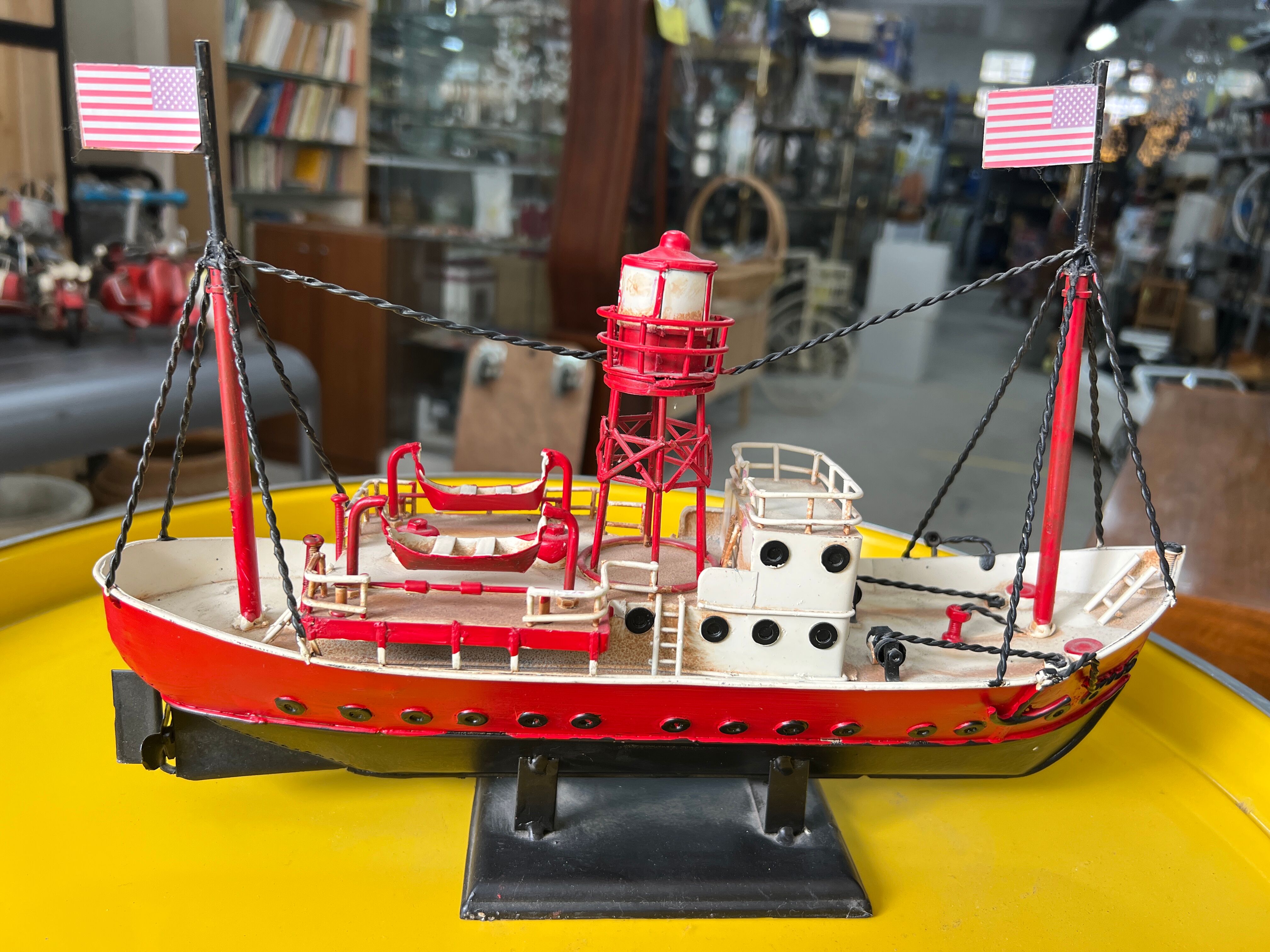 American metal lightship