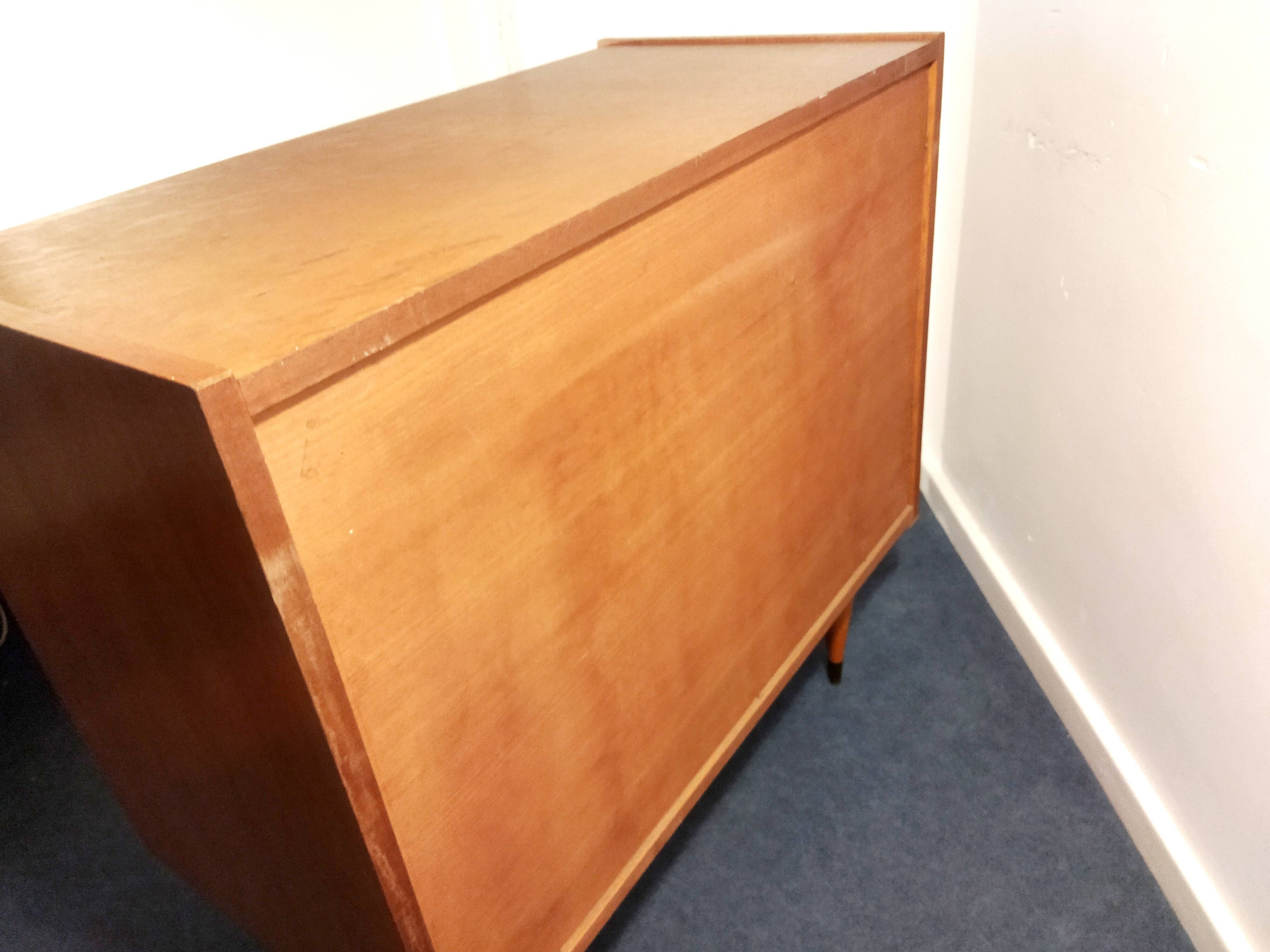 Commode vintage
