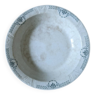 Plat terre de fer, Gien, Clara