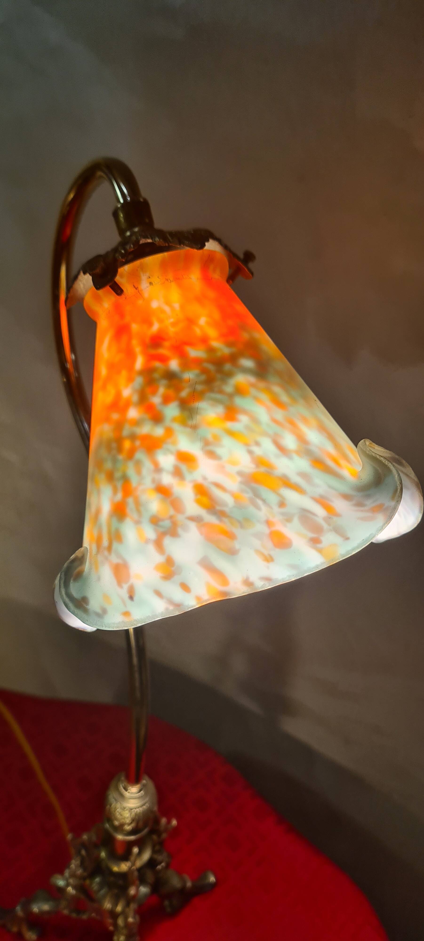 Bronze lamp, art nouveau brass 50x30 with tulip glass paste