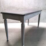 Table / Console